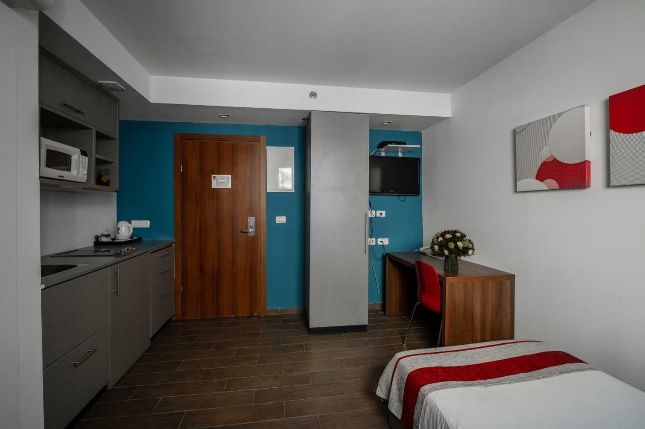 Maris Hotel حيفا الغرفة الصورة